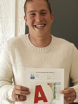 Lauréat(e) au Permis de conduire : Auto-école Var